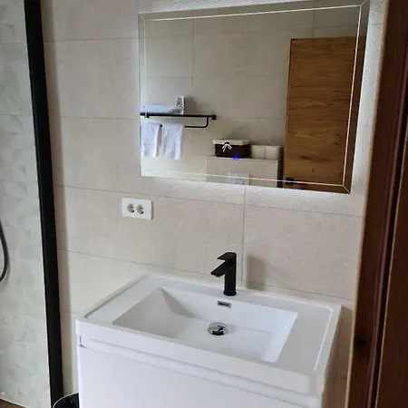 Hotel Deluxe 4*