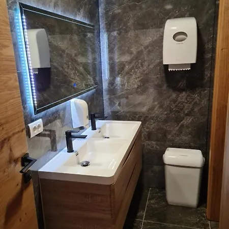Deluxe Gornji Vakuf-Uskoplje