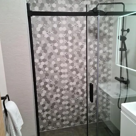 Deluxe Hotel 4*